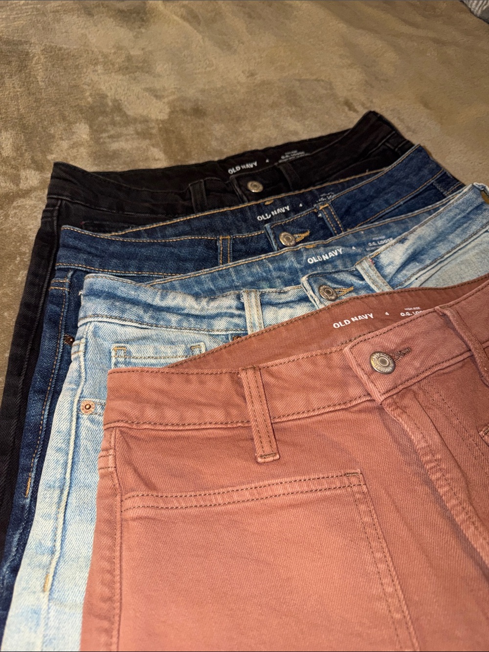 Old navy OG loose size 4 x4